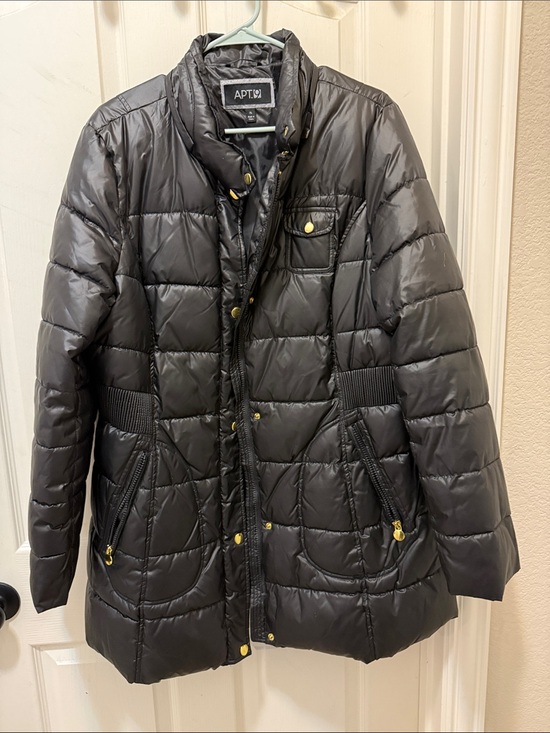 Apt. 9 Jackets & Blazers - Apt. 9 Women's Black Quilted Puffer Jacket with Gold Hardware